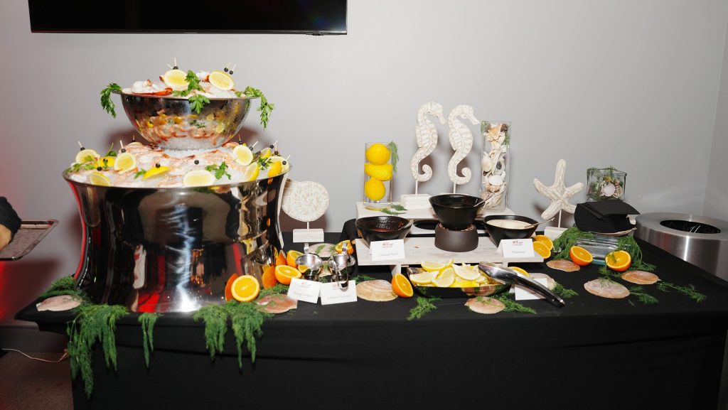 meta-apex-fight-night-120-seafood-display-fifty-frame-creatives.JPG